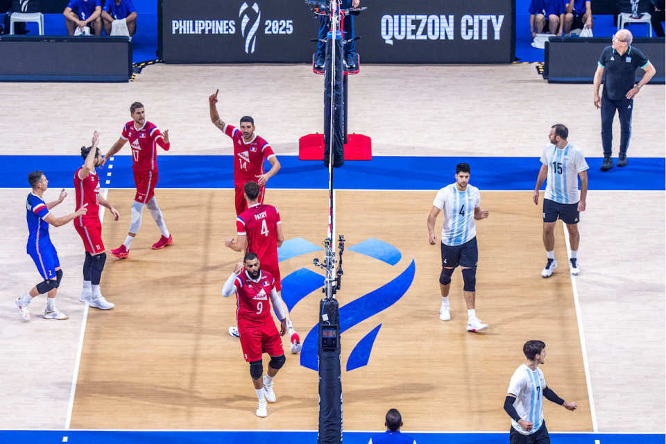 跌眼镜的是, ccj 跌眼镜的是, ccj