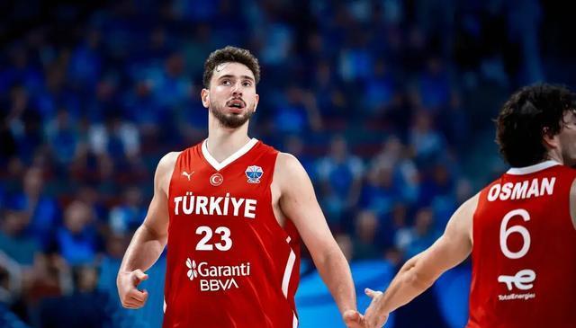 招坐稳一哥, 宝座, alt 招坐稳一哥, 宝座, alt