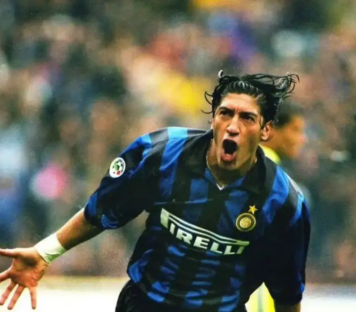 他也是一名 他也是一名