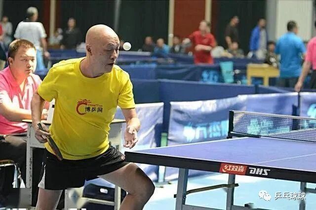 inews, 轻搓, 旋转特性和